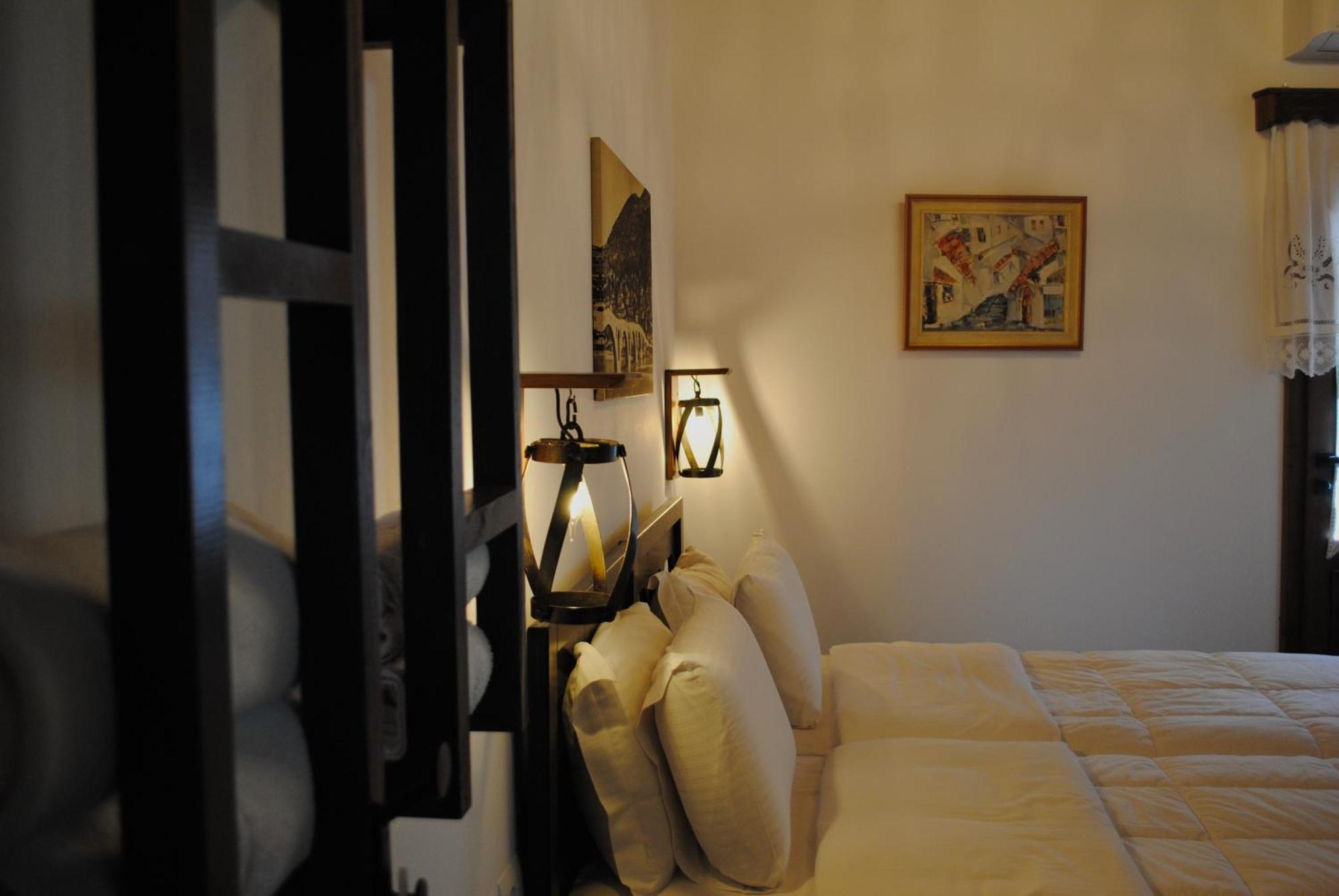White House Boutique Hotel & Restaurant - Since 1999 Berat Extérieur photo